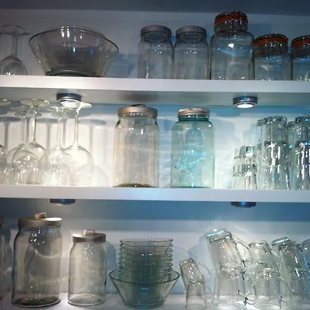 Location In The Heart Of Historic דירה