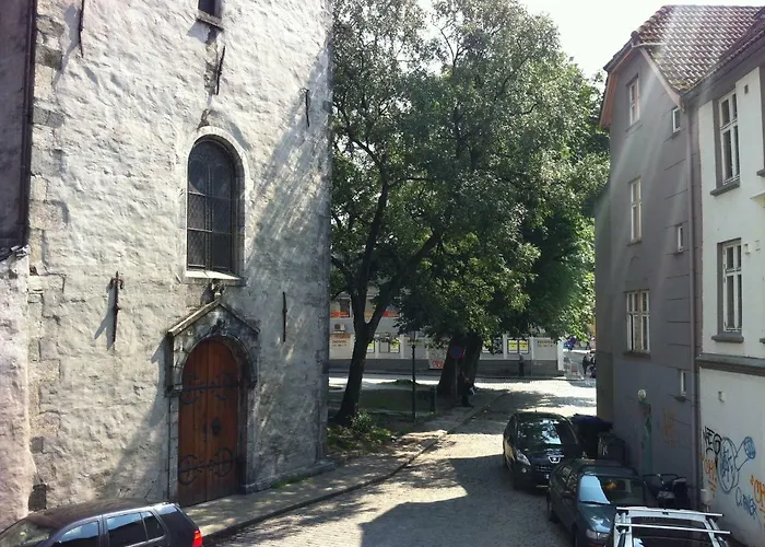 Location In The Heart Of Historic ברגן