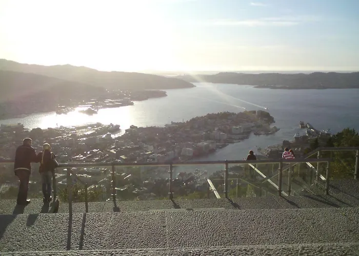 Location In The Heart Of Historic * Bergen