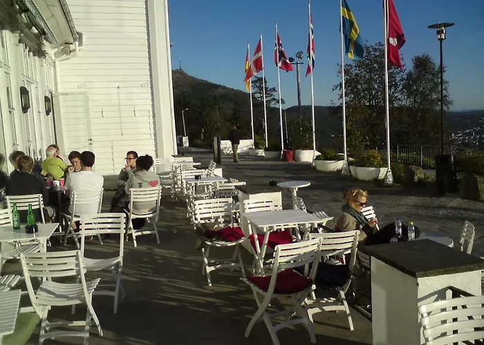 Location In The Heart Of Historic * Bergen